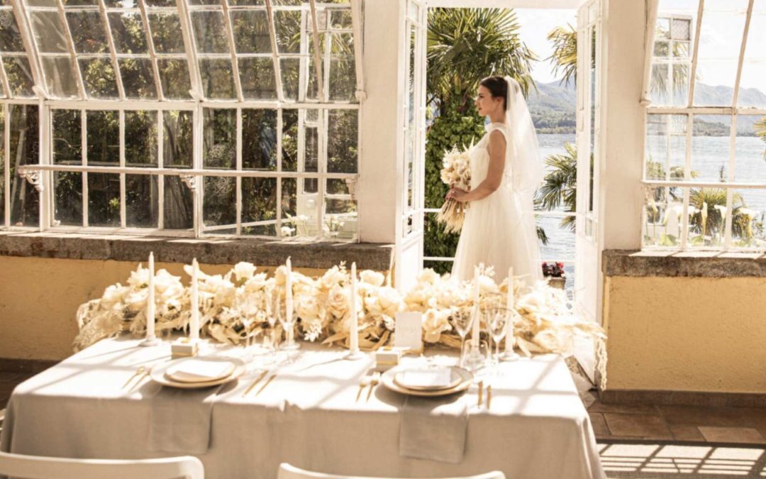 Matrimonio in Grigio Perla, Bianco ed Oro